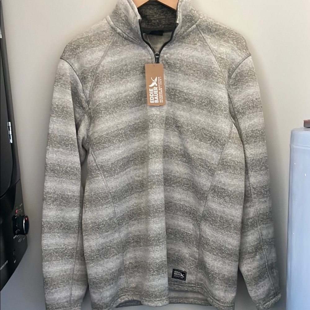 Eddie Bauer Men's Gray Sweater